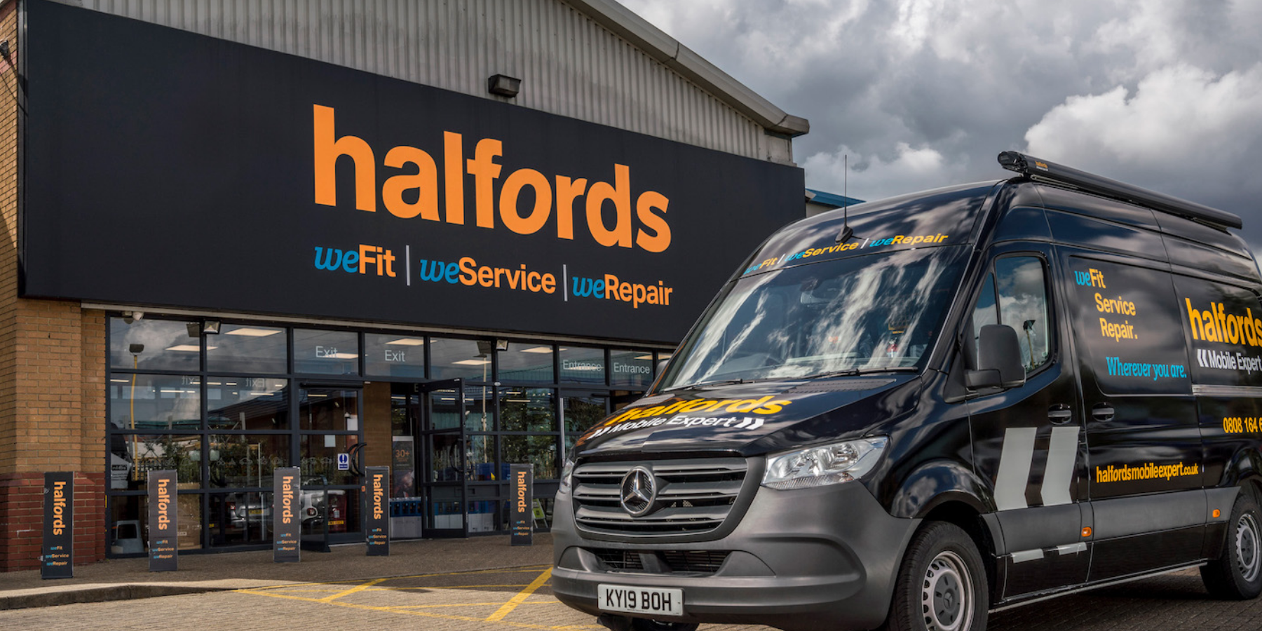 Dash Cams, Dash Cam, Dash Cam Fitting, Dash Cam Installation